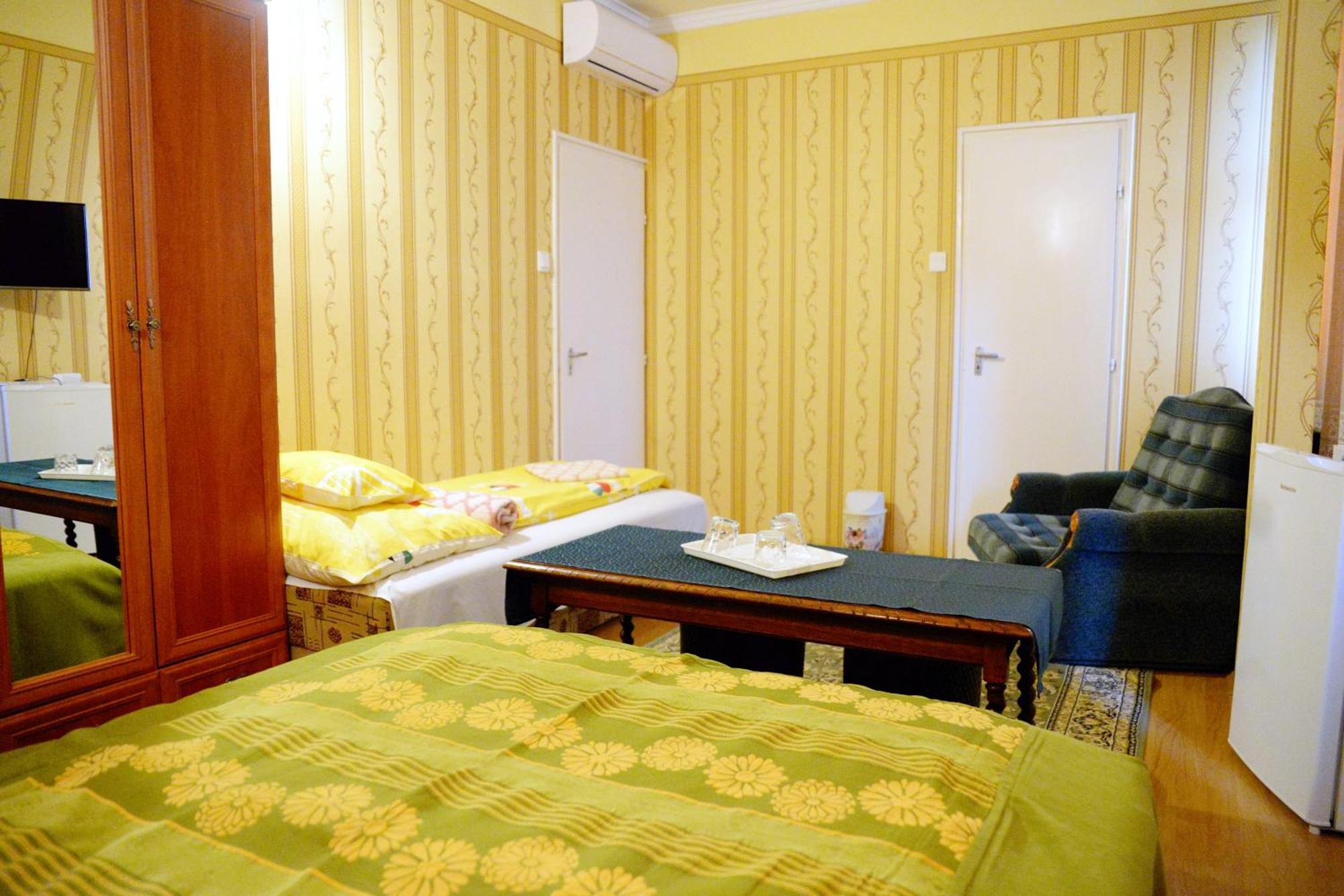Joco Panzio Hotel Mestecǎneşti Exterior foto